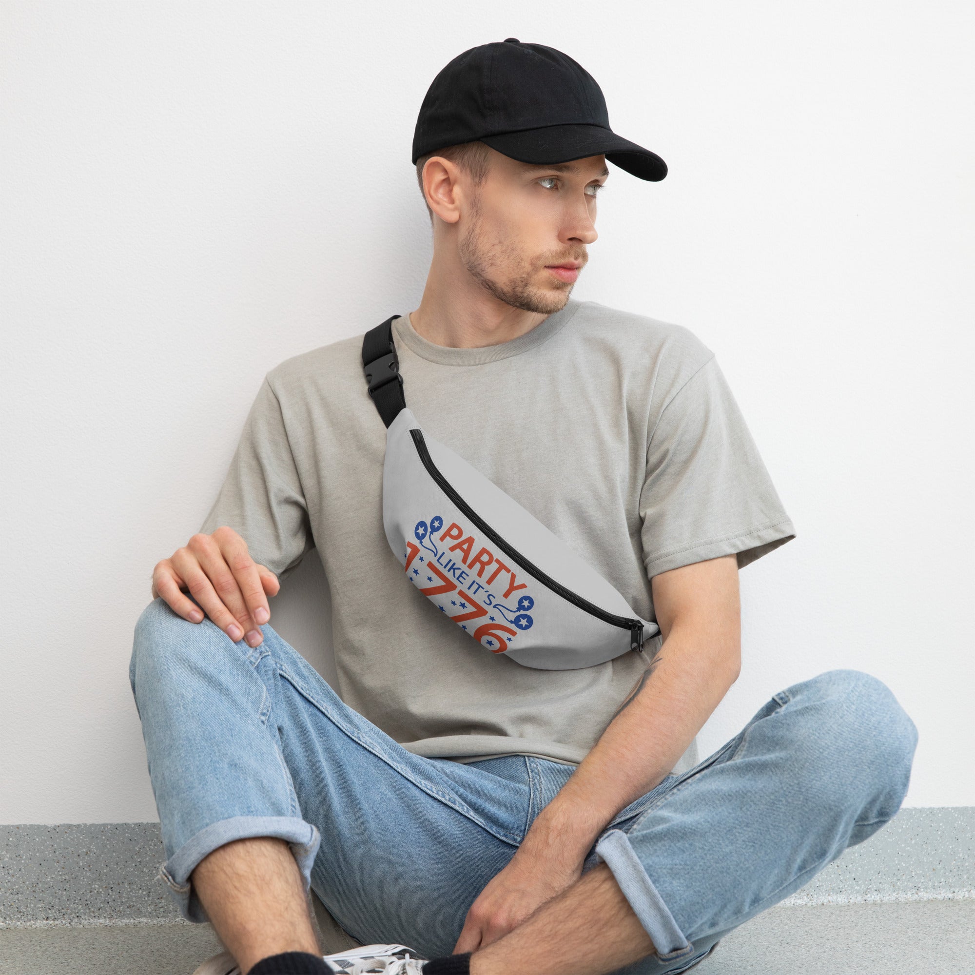 Fanny Pack Silver - ClotheNest