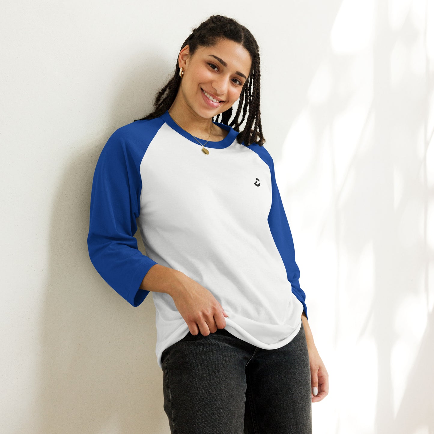 Unisex 3/4 Sleeve Raglan Shirt - ClotheNest