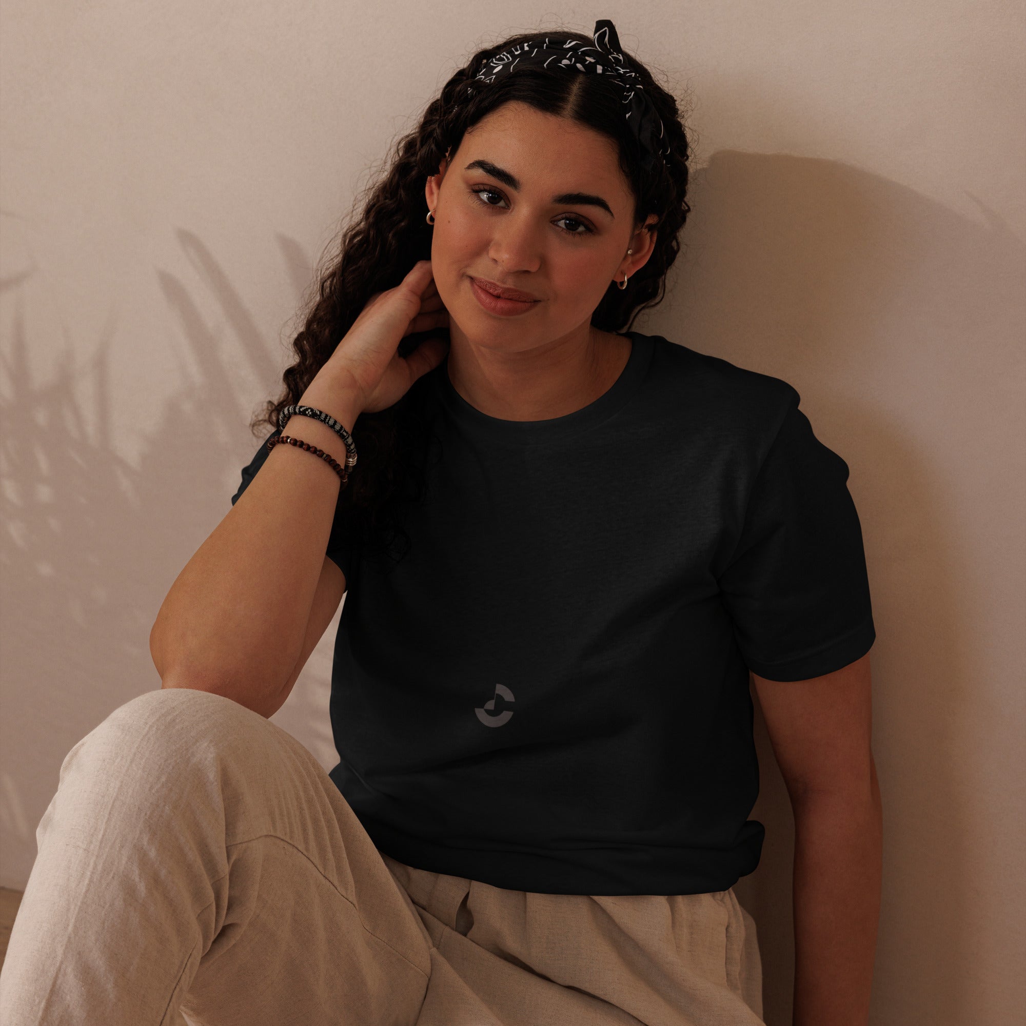 Unisex staple eco T-Shirt - ClotheNest