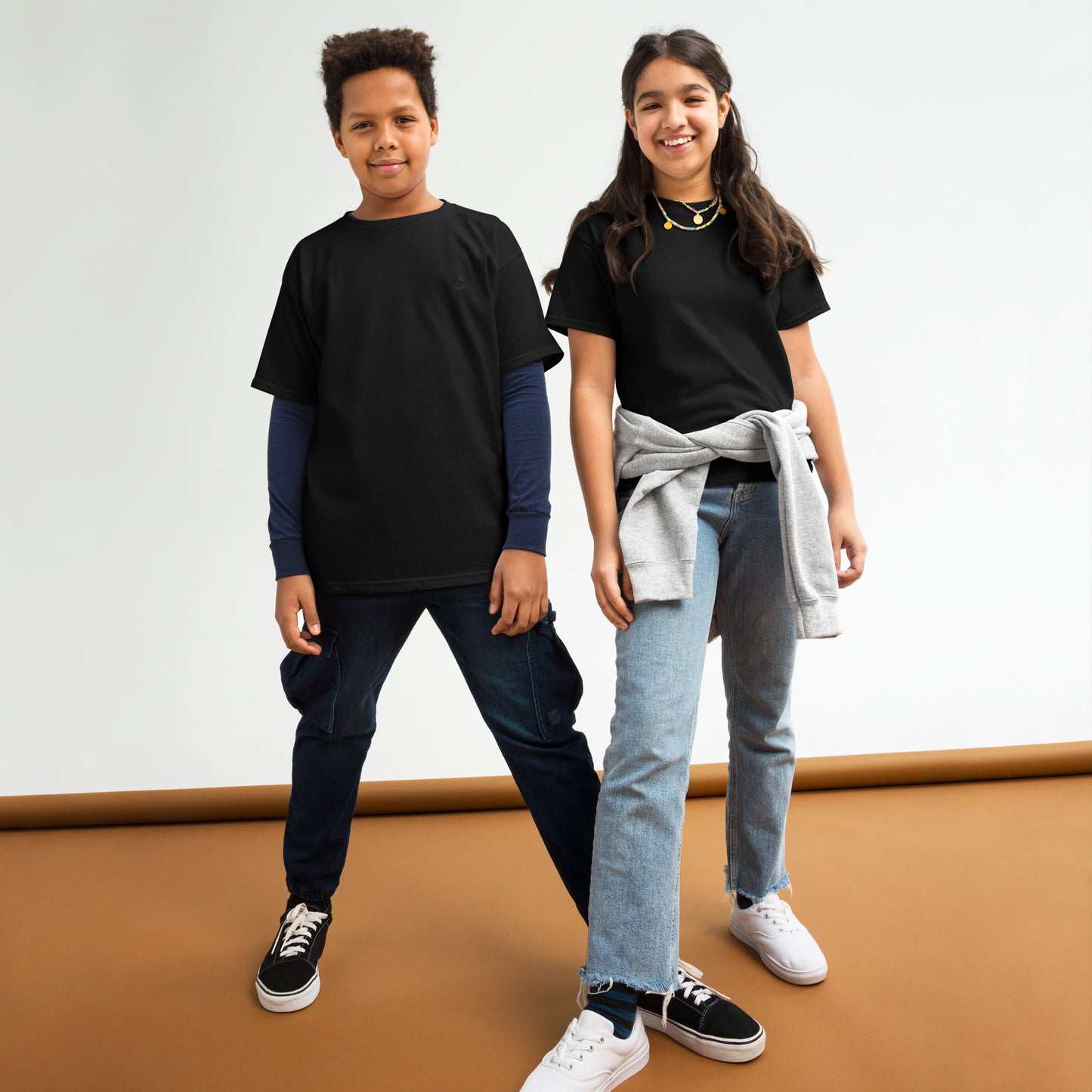 Youth classic tee - ClotheNest