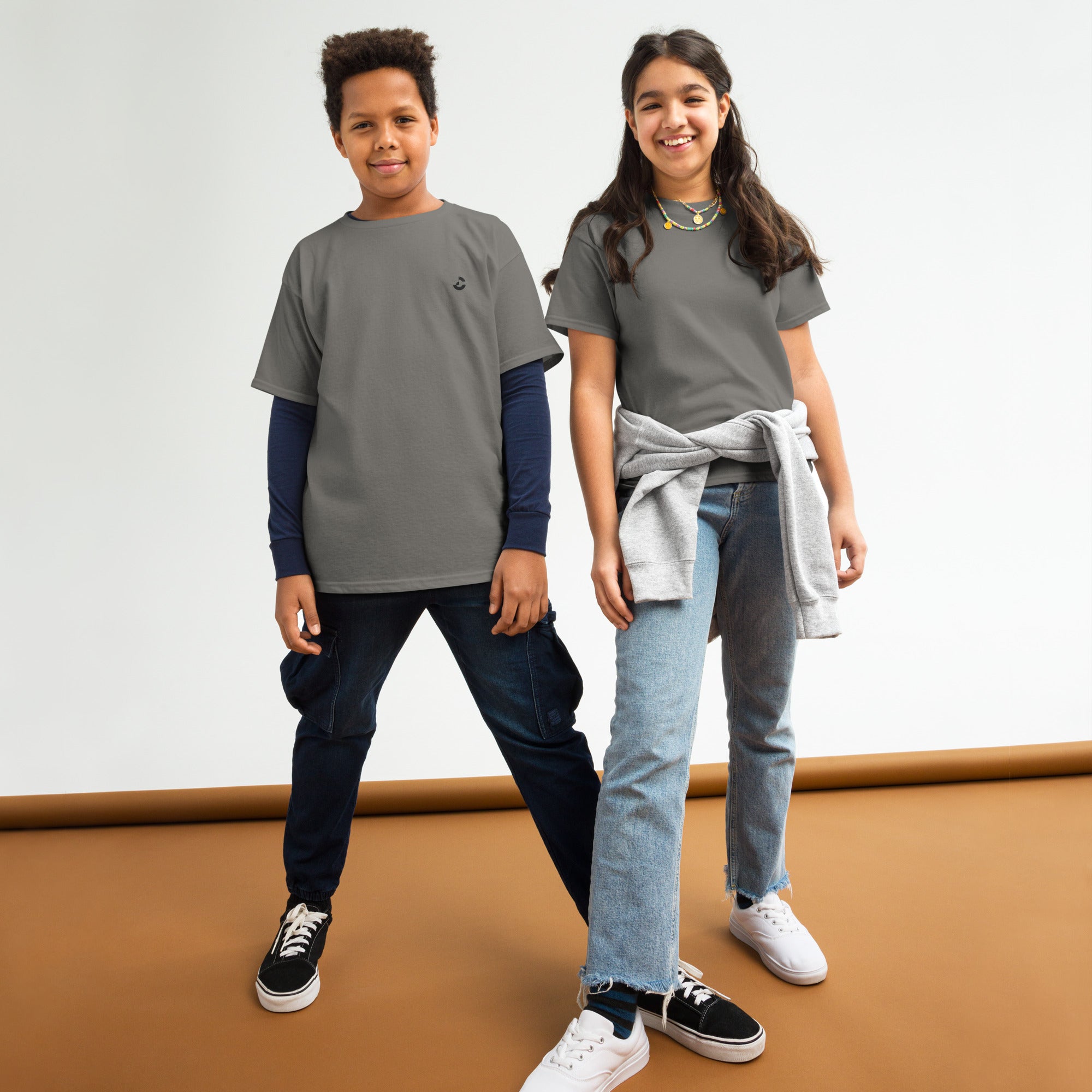 Youth classic tee - ClotheNest